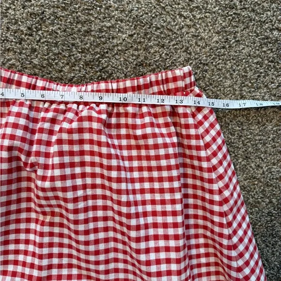 Chic Red Gingham High-Low Skirt with Lace - Picture 3 of 6